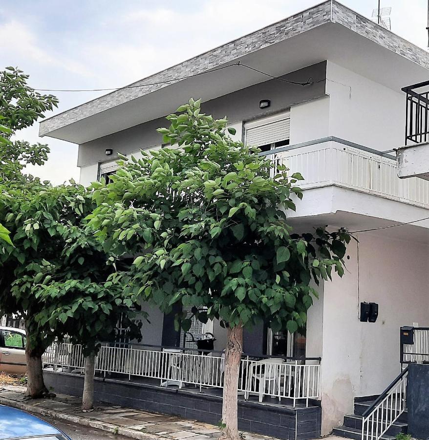 Ourania Apartment 艾斯普罗瓦塔 外观 照片