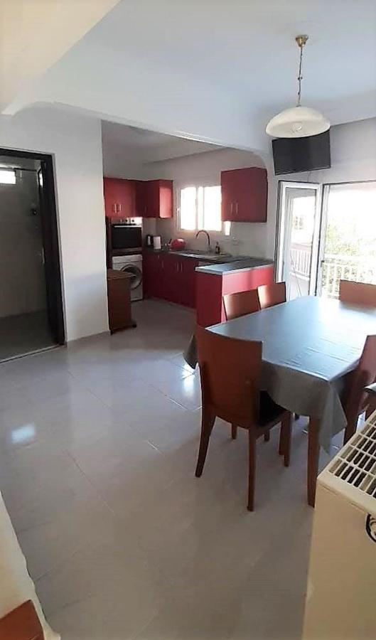 Ourania Apartment 艾斯普罗瓦塔 外观 照片